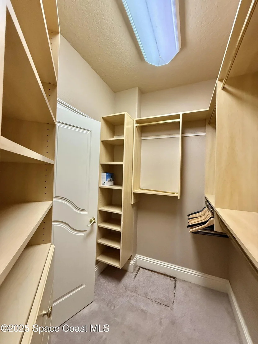 Photo of 1175 Tuckaway Drive