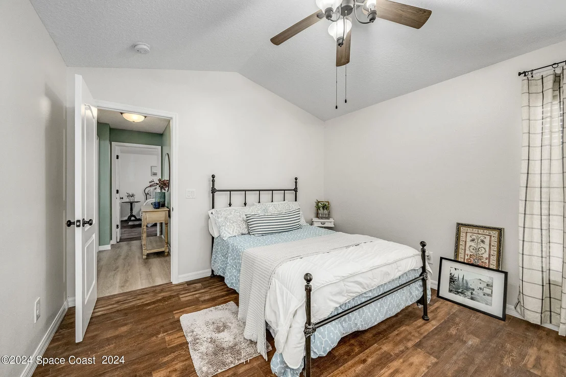Photo of 1948 Windbrook Drive