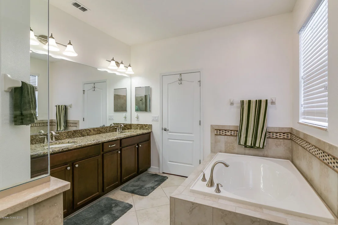 Photo of 3223 Balboa Place