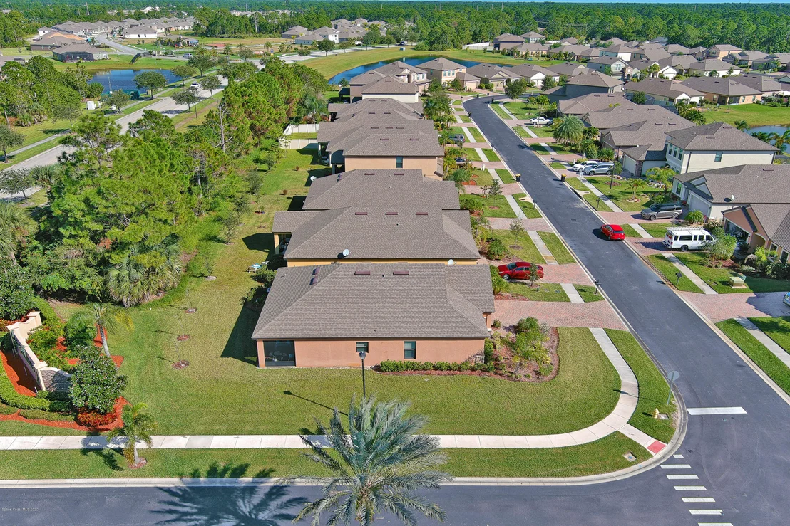 Photo of 505 Trymore Drive SE