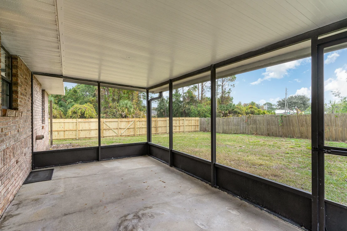 Photo of 6375 Hudson Road