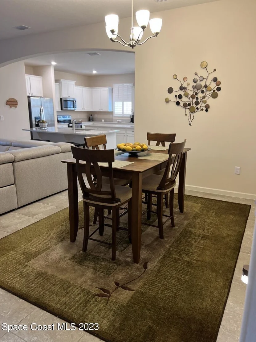 Photo of 661 Stonebriar Drive