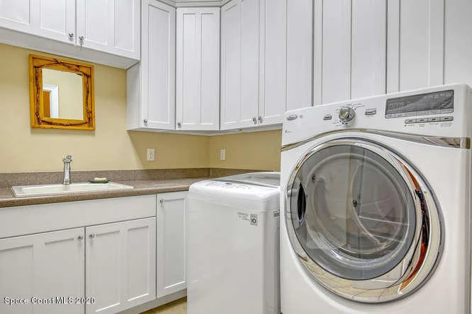 Photo of 1145 Tuckaway Drive