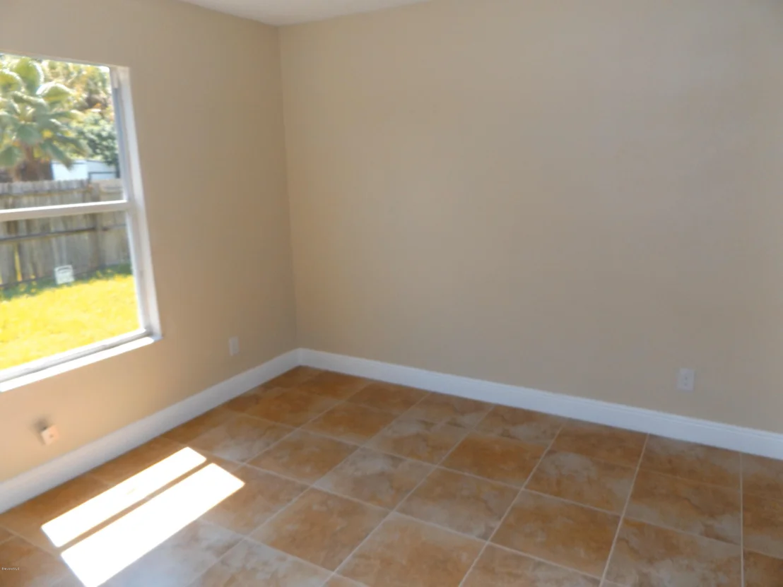 Photo of 6517 Arton Street
