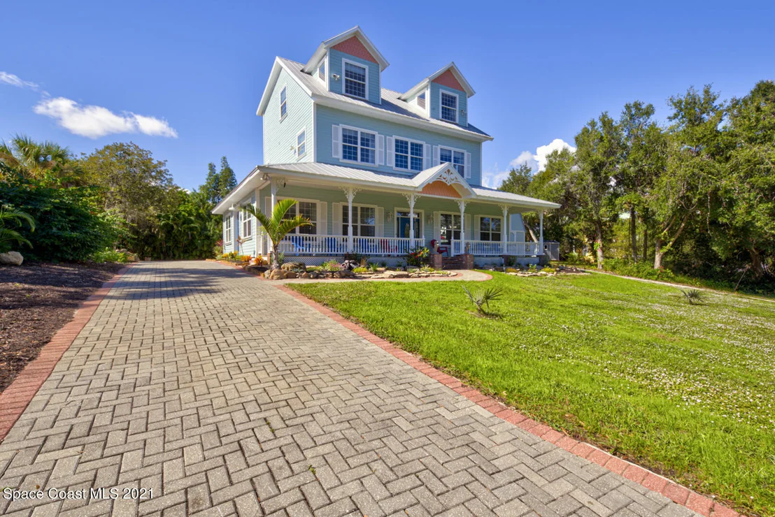Photo of 2051 Rockledge Drive