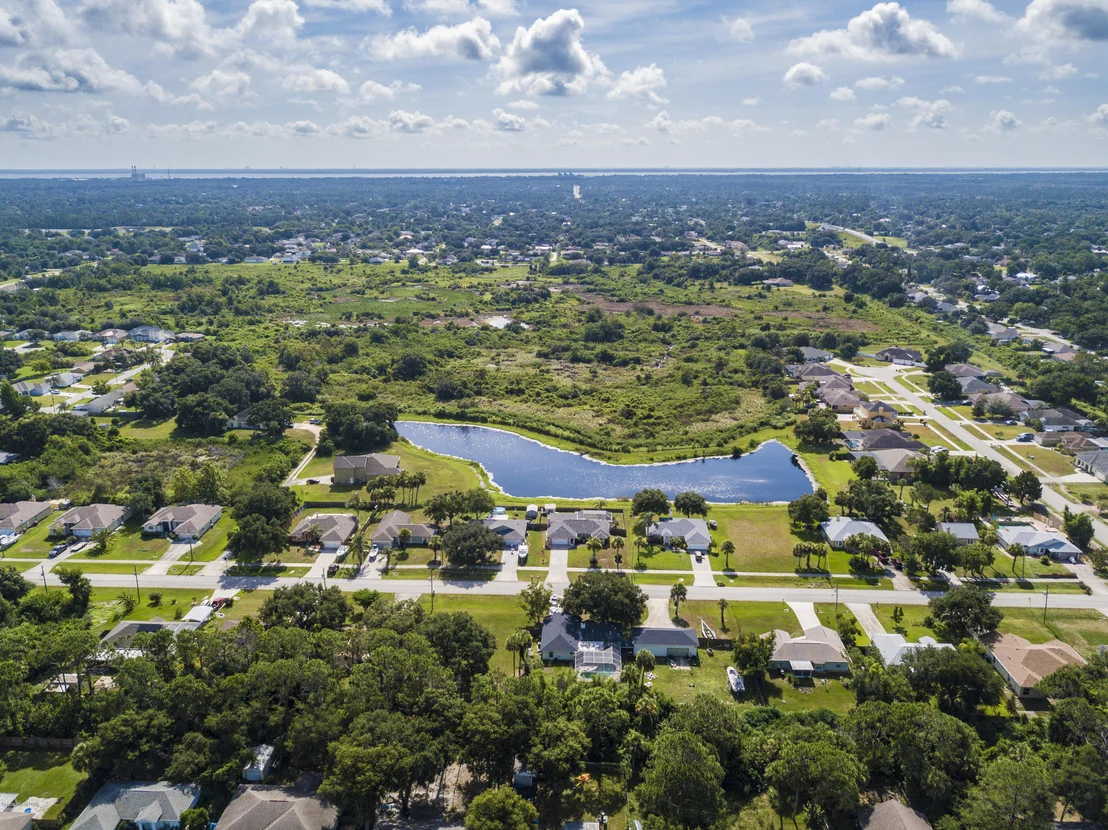 Photo of 6281 Golfview Avenue