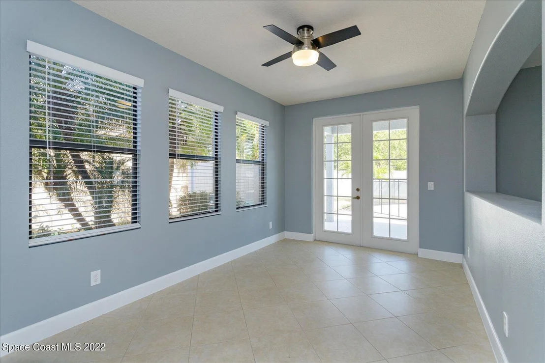 Photo of 1480 Talon Way