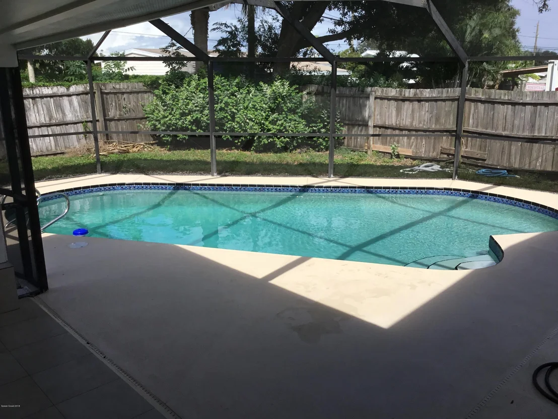 Photo of 2925 Garden Terrace NE