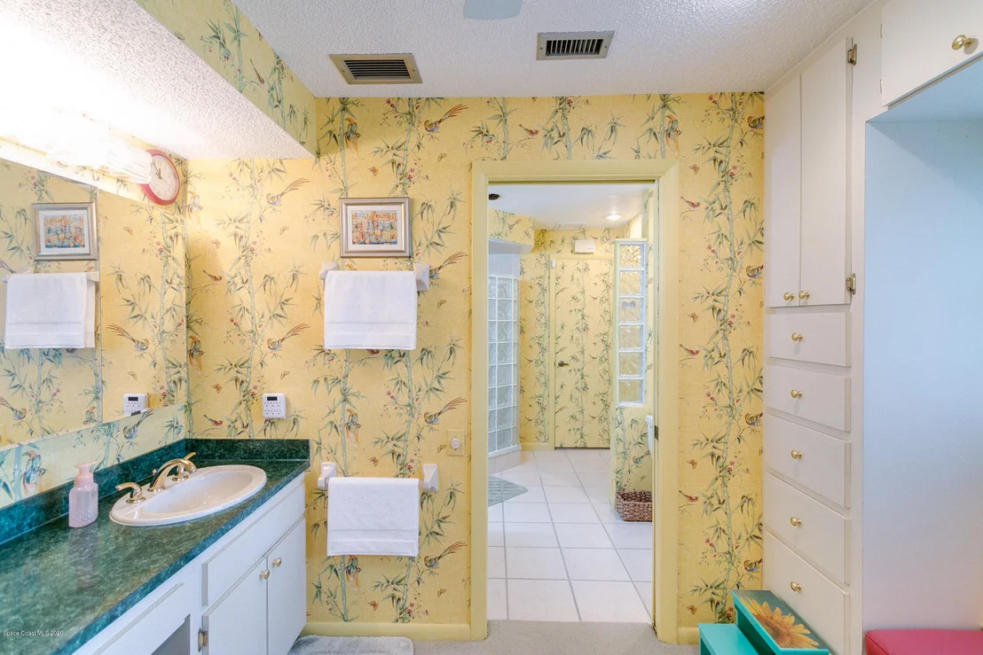Photo of 1448 Scepter Court NE