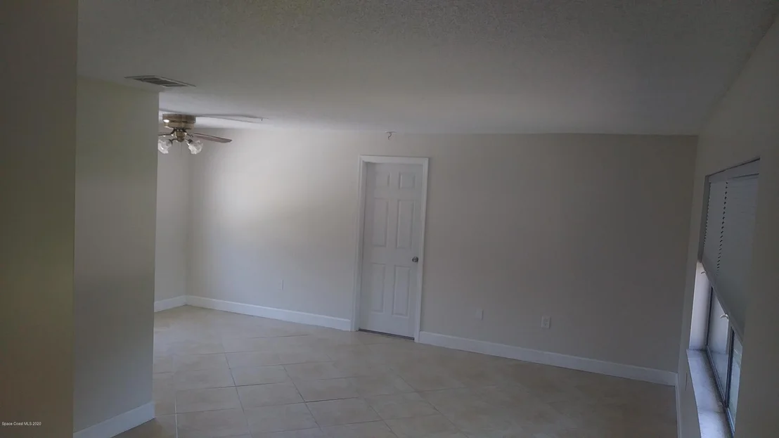 Photo of 1032 Sycamore Drive