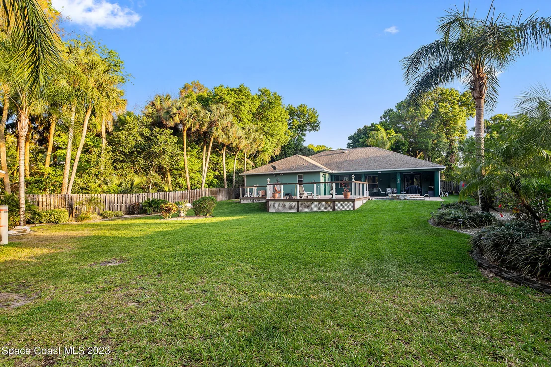 Photo of 240 City Point Road