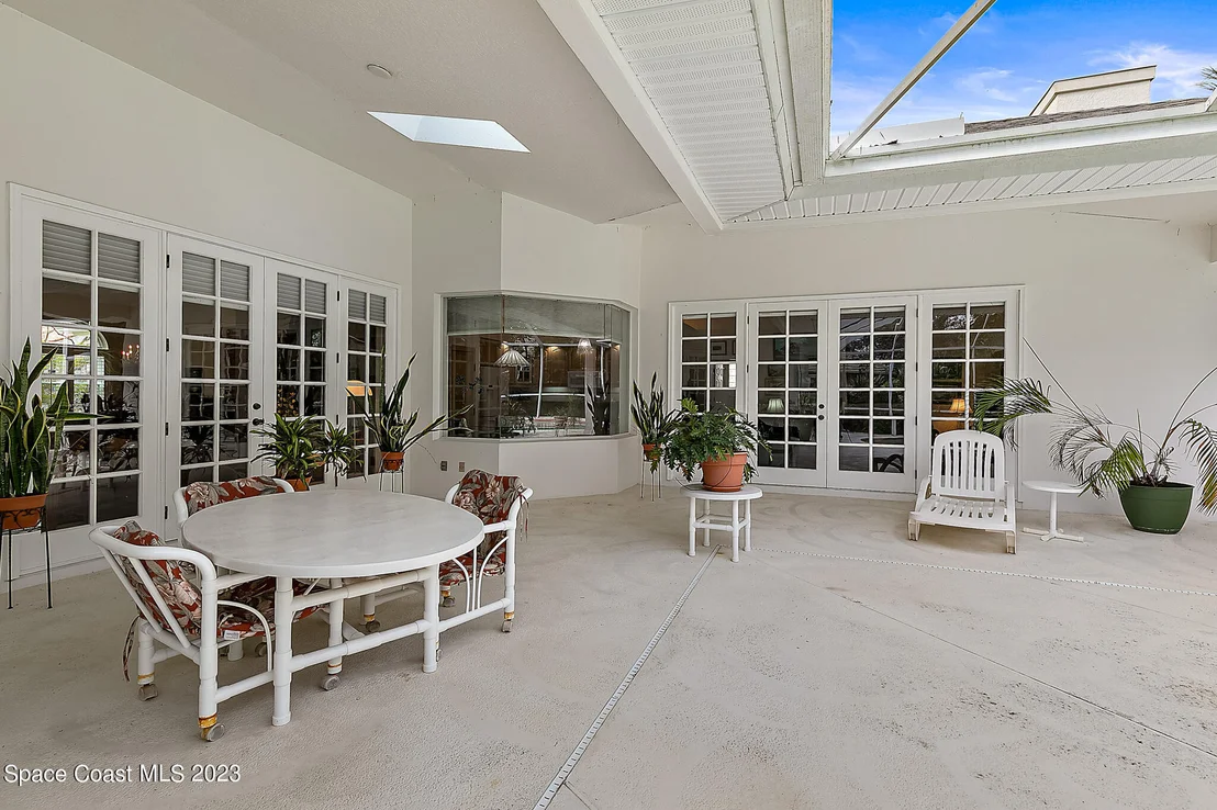 Photo of 482 Sanderling Drive