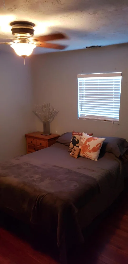 Photo of 872 Torrence Lane