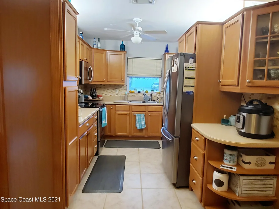 Photo of 2324 Chaucer Street