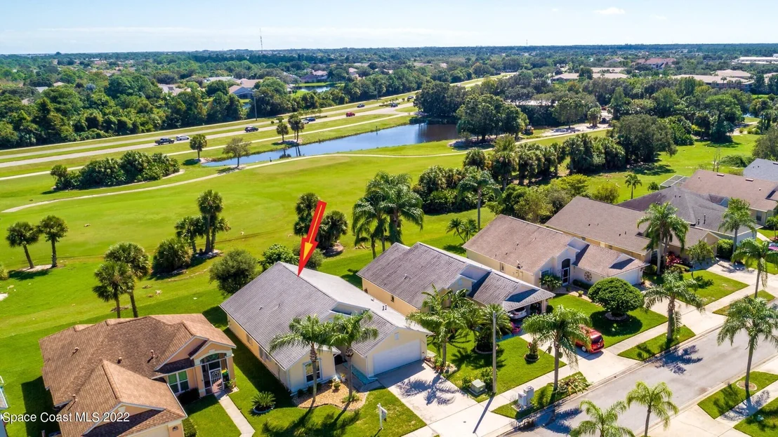 Photo of 2396 Addington Circle