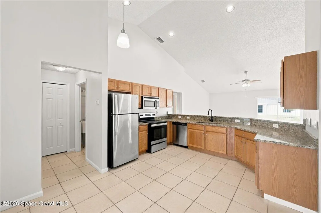 Photo of 1225 Devon Street SE