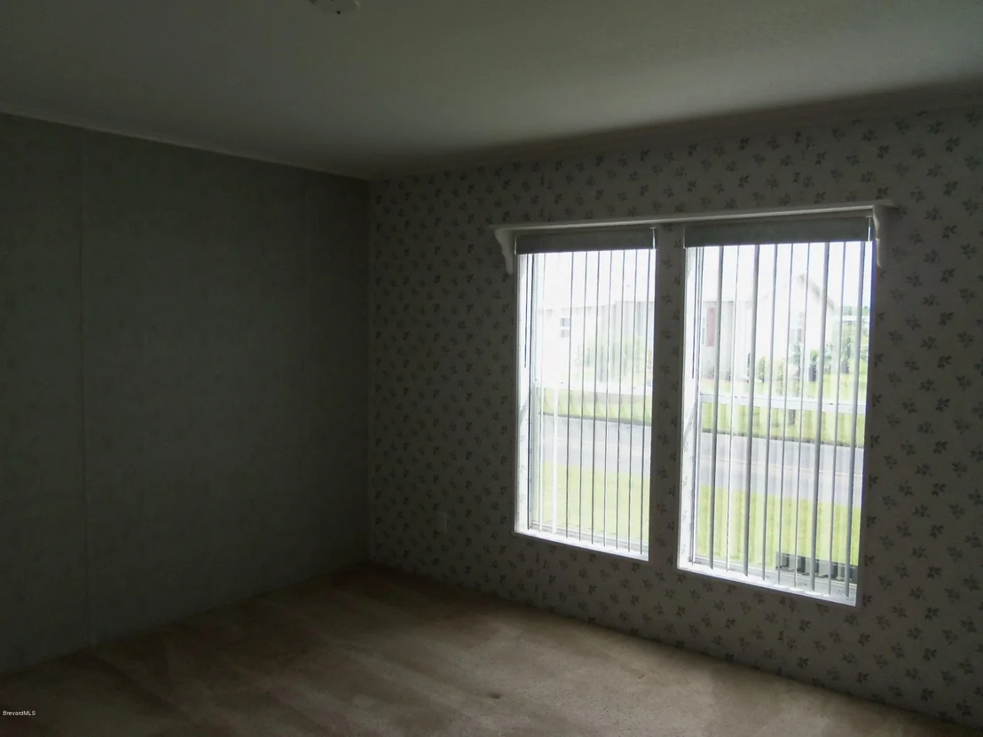 Photo of 475 Outer Drive