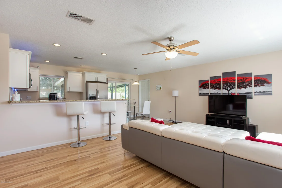 Photo of 1020 Pompano Drive