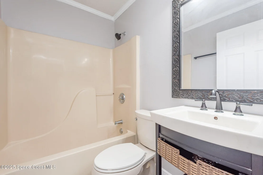 Photo of 1045 Jacaranda Circle