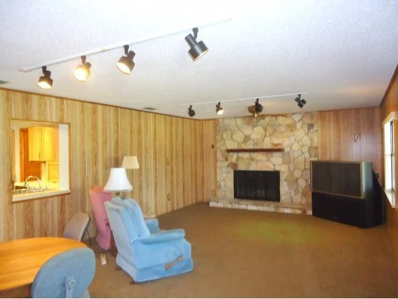 Photo of 2520 Friday