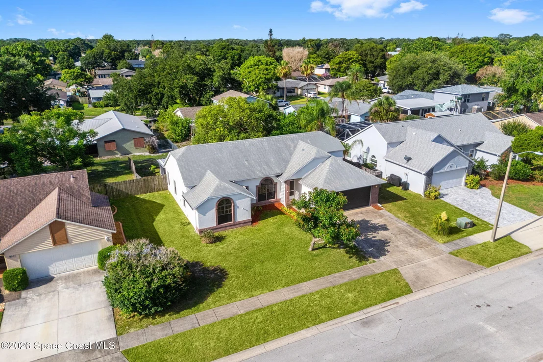Photo of 861 Yorktowne Drive