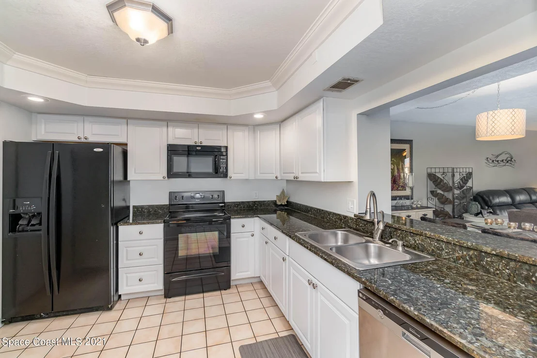 Photo of Unit 1104 at 1700 Commodore Boulevard