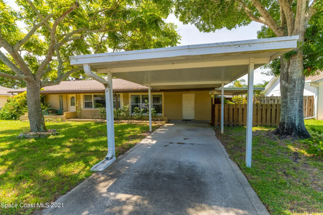 Photo of 680 Ballard Drive