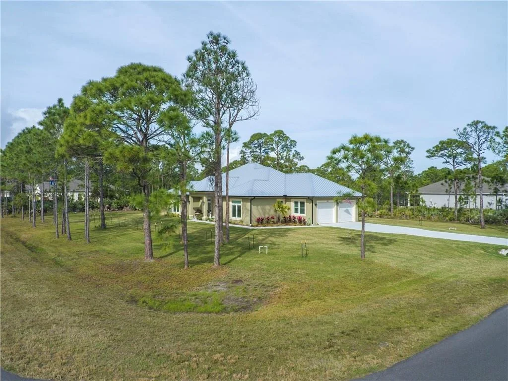Photo of 4555 Celestial Drive