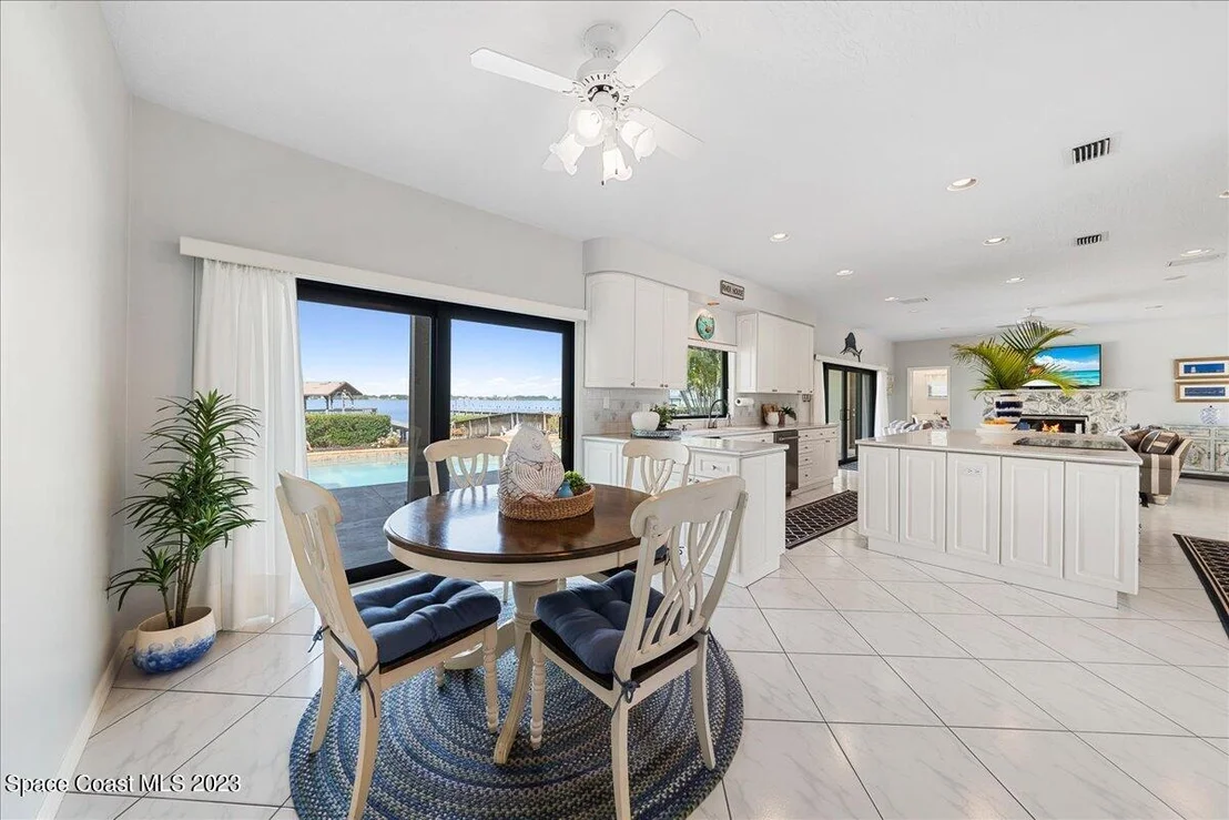 Photo of 544 Lanternback Island Drive