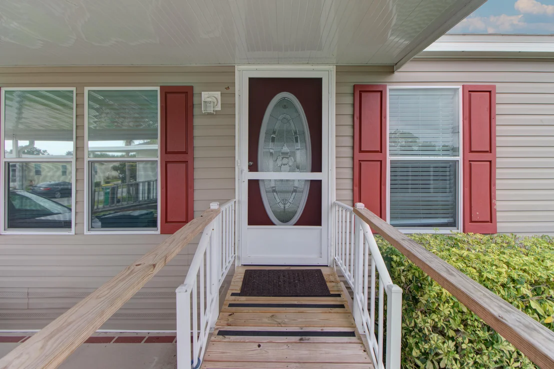 Photo of 215 Outer Drive