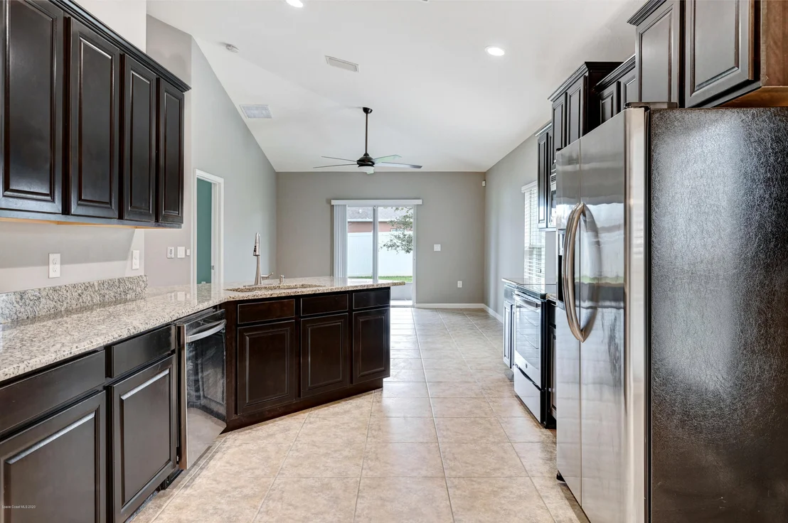 Photo of 1685 Litchfield Drive