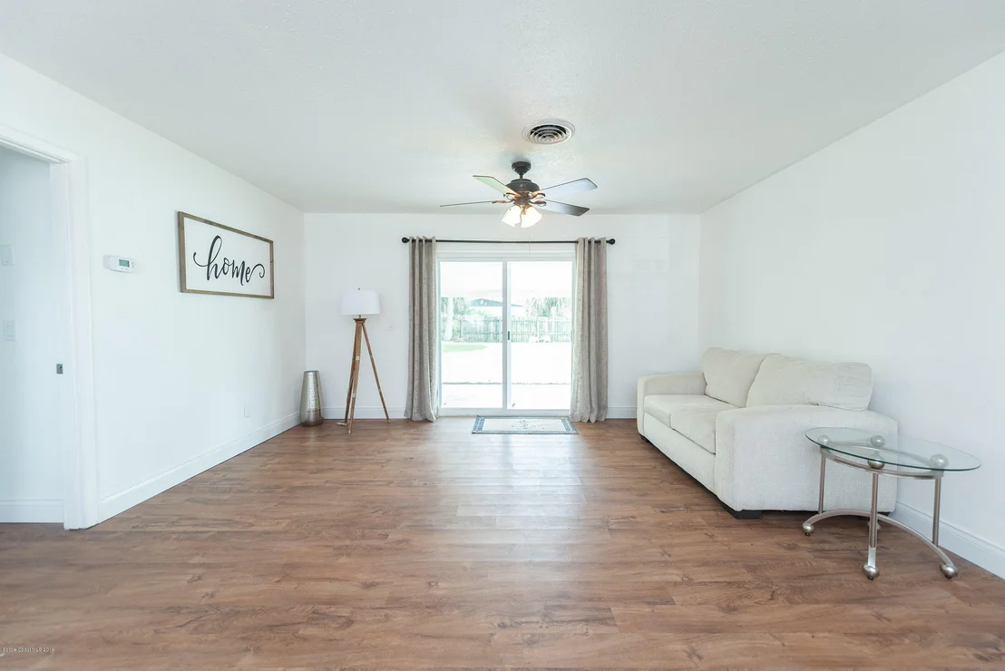 Photo of 971 Golf Street