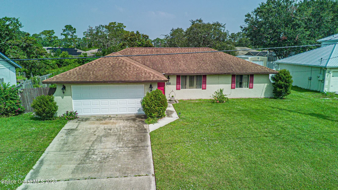 Photo of 4630 Robert Street