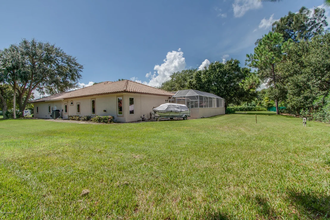 Photo of 140 Utopia Circle