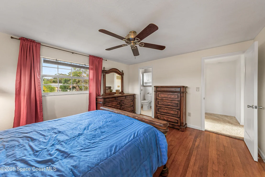 Photo of 409 Lynn Avenue