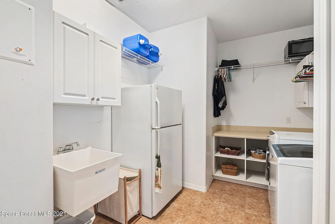 Photo of 4570 Alix Lane