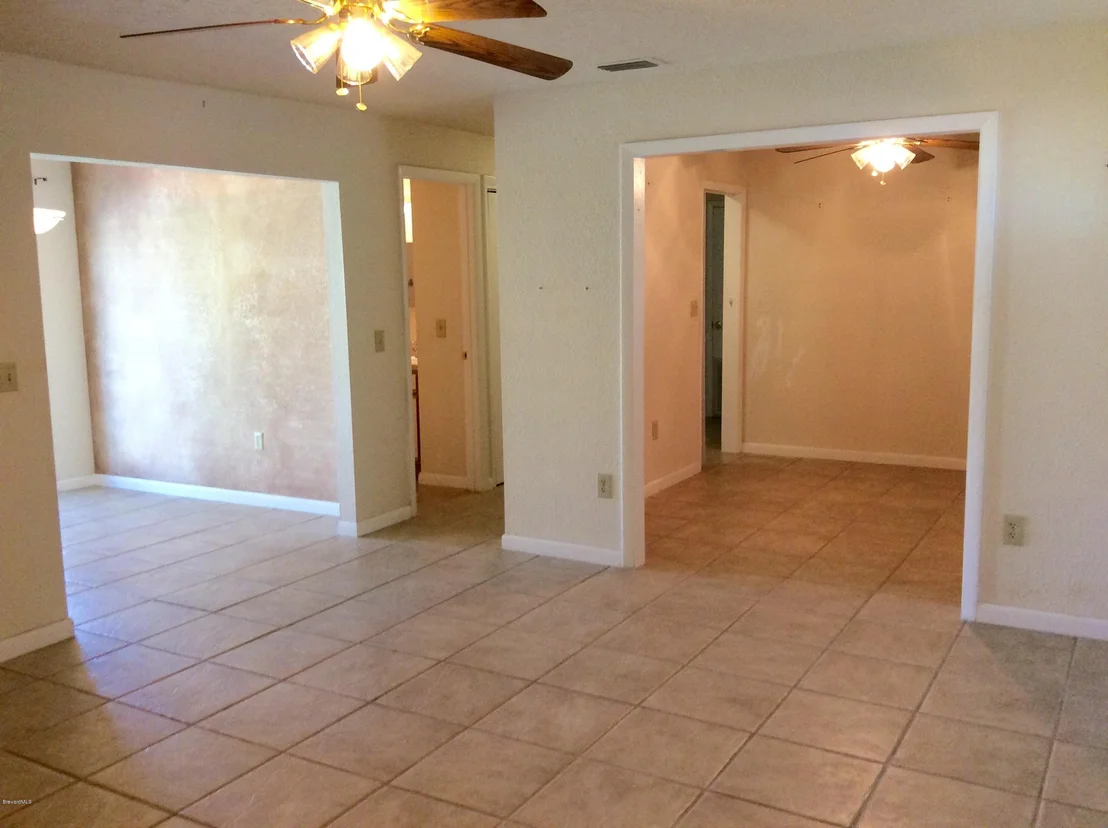 Photo of 2368 Leewood Boulevard