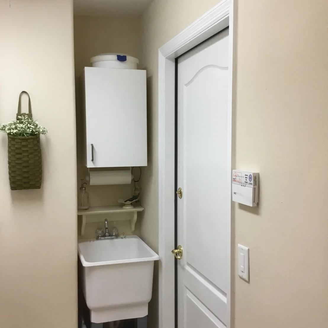 Photo of 7107 Broderick Drive