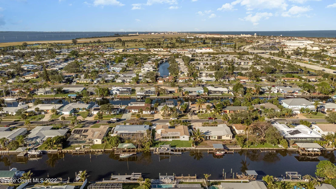 Photo of 430 Sandpiper Drive