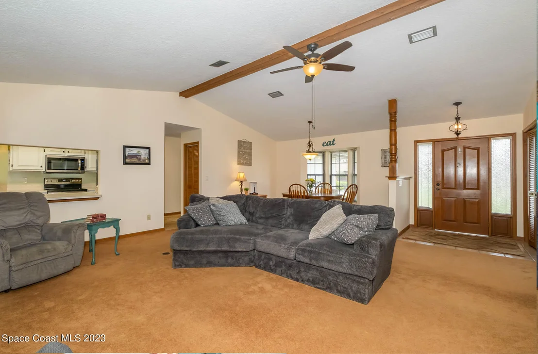 Photo of 1217 Bonaventure Drive