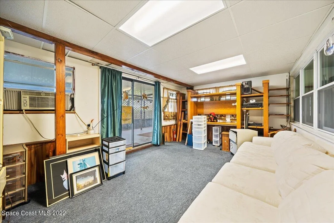 Photo of 926 Glenmore Circle