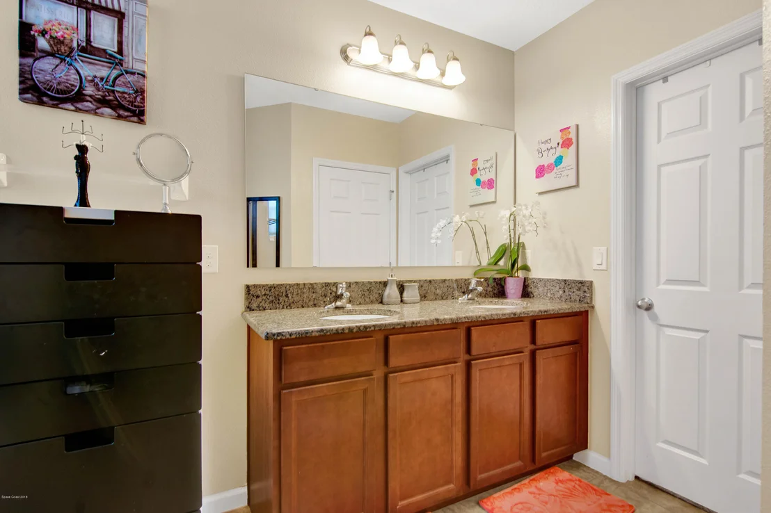 Photo of 909 Fiddleleaf Circle