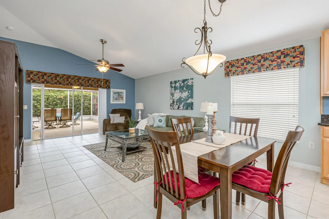 Photo of 7137 Broderick Drive