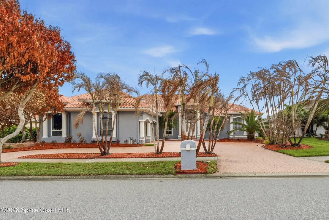 Photo of 699 Palmer Way