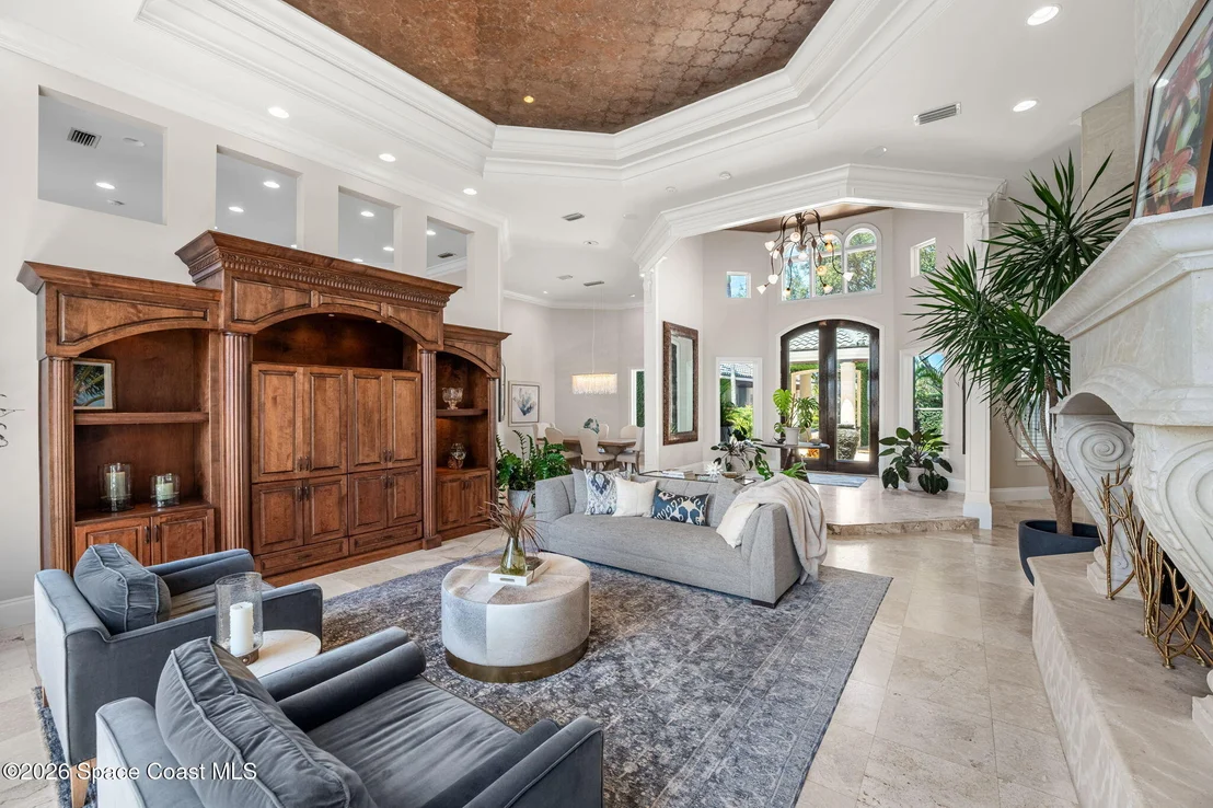 Photo of 200 Riverside Drive