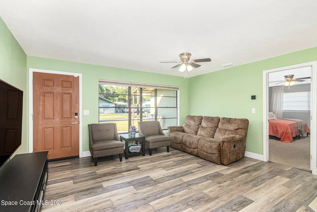 Photo of 2936 Shepard Drive