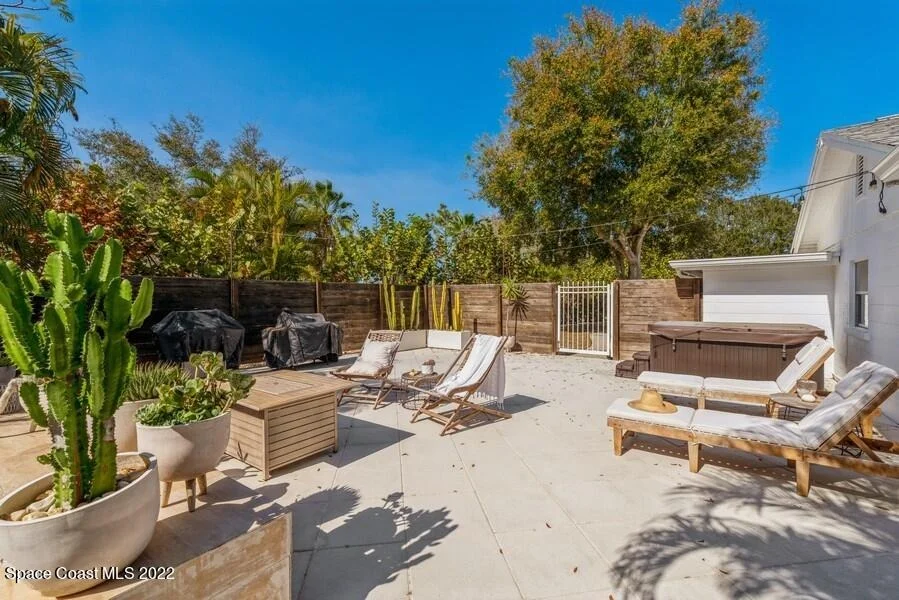 Photo of 760 Indian River Drive
