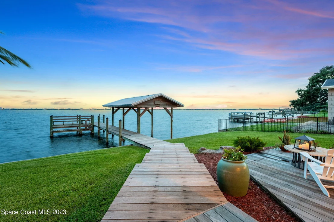 Photo of 751 Malibu Lane