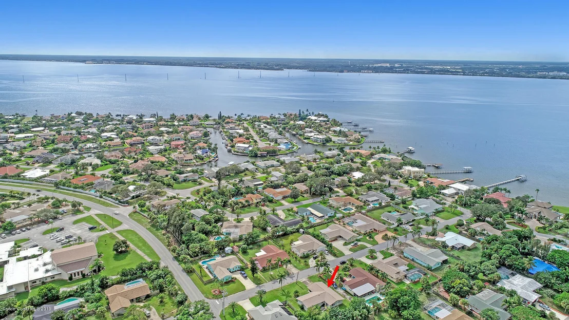 Photo of 402 Surf Road