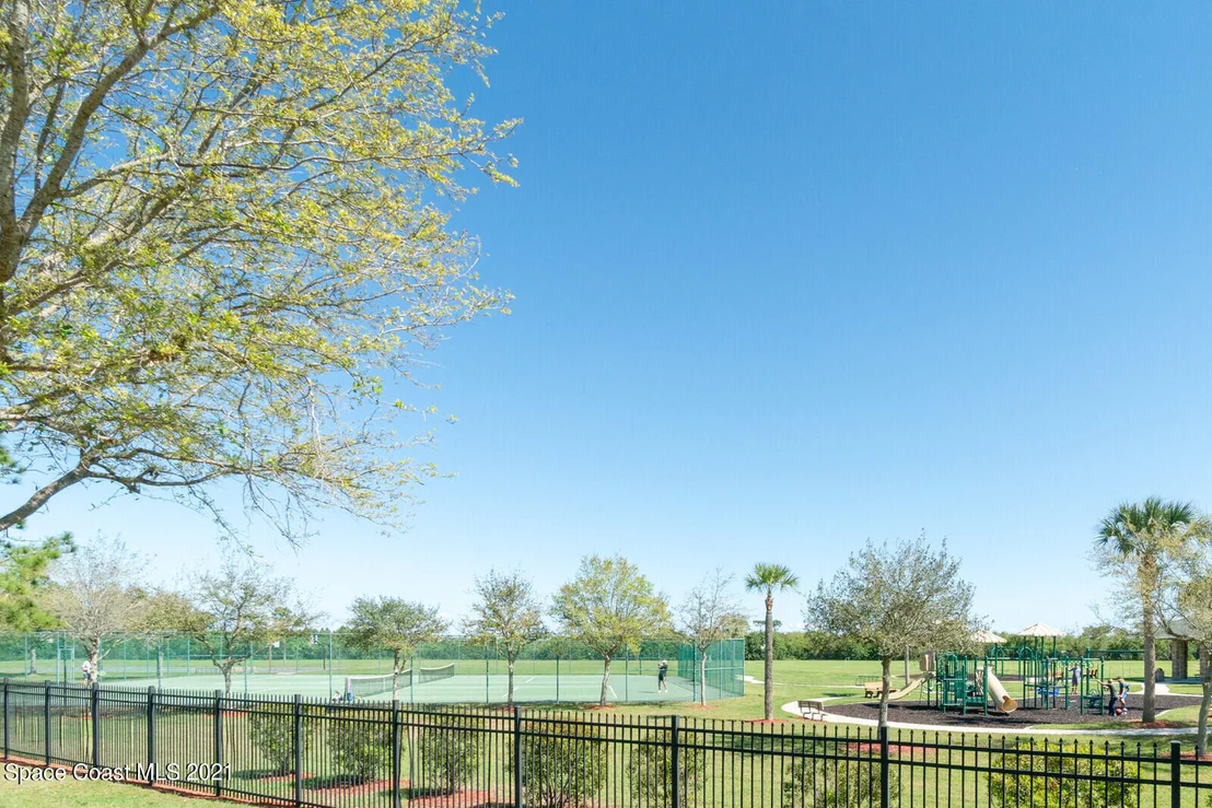 Photo of 3996 Four Lakes Drive